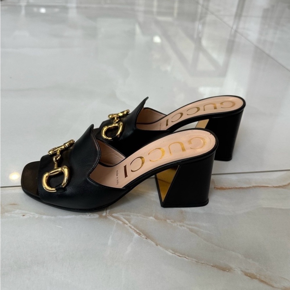 Gucci Black Leather Gold Horsebit Block Heel Mules - Picture 3 of 7